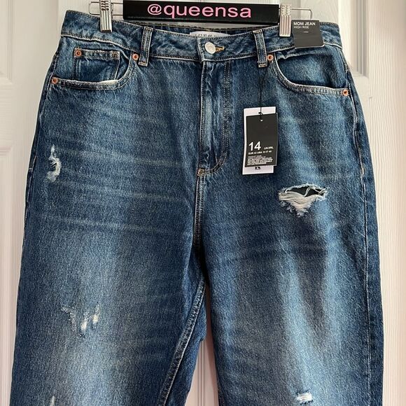 Primark Blue Relaxed Mom Jeans High Rise with Distressed Details - Picture 7 of 16